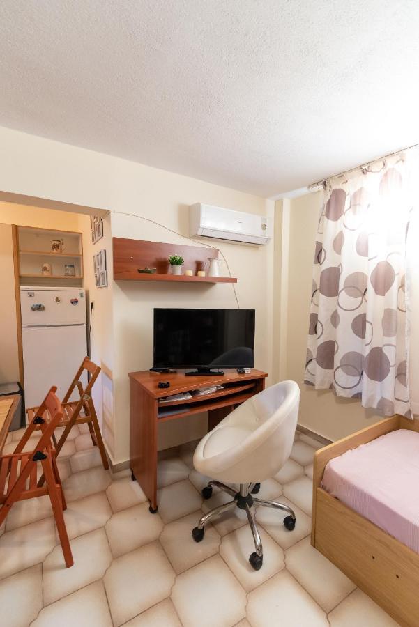 Pine Trees Apartment Preveza Ngoại thất bức ảnh